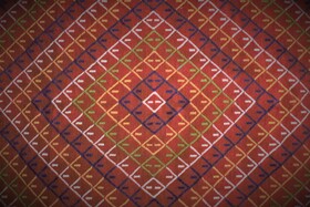 گلیج در قامت فرش