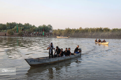 استقبال از زائران کربلا در روستای «خلیفه حیدر»