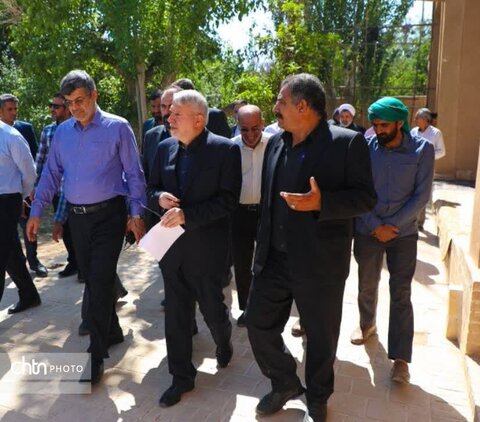 وزیر میراث فرهنگی از ظرفیت‌های گردشگری و بافت تاریخی ندوشن بازدید کرد