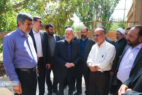 وزیر میراث فرهنگی از ظرفیت‌های گردشگری و بافت تاریخی ندوشن بازدید کرد