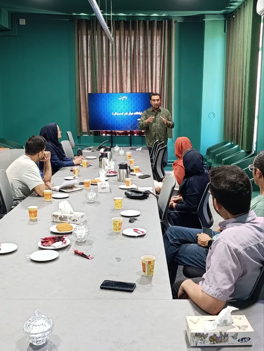 برگزاری کارگاه آموزشی «ارتباطات مؤثر در گردشگری» در بیرجند