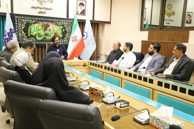 بیطرفی و صداقت ستونهای خبرنگاری است