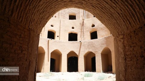 بازدید وزیر میراث‌فرهنگی از ظرفیت‌های تاریخی و گردشگری تفت