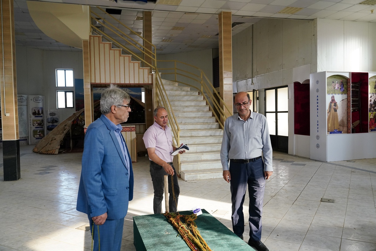 برشهای شهرستانی سند توسعه گردشگری استان اردبیل نهایی میشود/ لزوم جذب هلدینگهای سرمایهگذاری برای ایجاد تاسیسات گردشگری در شهرستانهای گرمی و انگوت