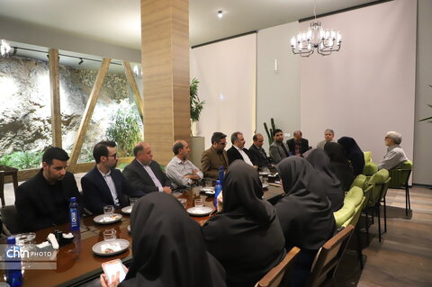 روز خبرنگار