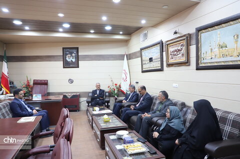 خبرنگار