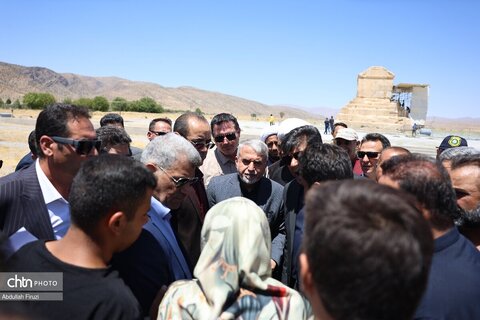 سفر وزیر به استان فارس