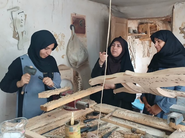 حمایت از زنان کارآفرین با نگاه توسعه، تحول و پیشرفت ضروری است