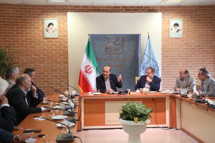 تدوین برنامه‌های عملیاتی در حوزه میراث‌فرهنگی استان اردبیل با هم‌فکری صاحب‌نظران اتفاق می‌افتد