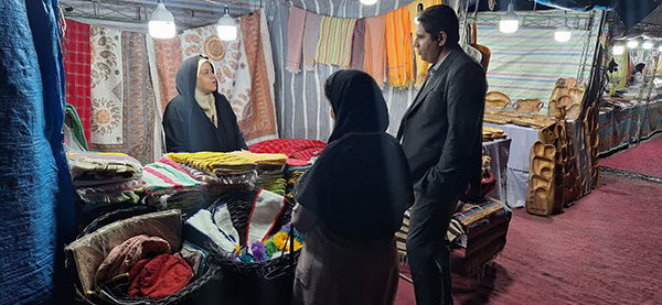 دومین دوره بازارچههای موقت صنایعدستی و سوغات تابستانی در گرگان برپا شد