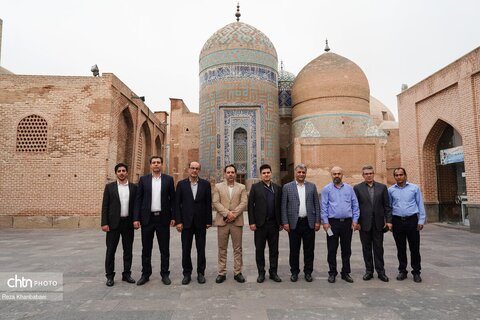 بازدید رئیس امور ساختارهای سازمانی سازمان اداری و استخدامی کشور از مجموعه جهانی شیخ صفی الدین اردبیلی