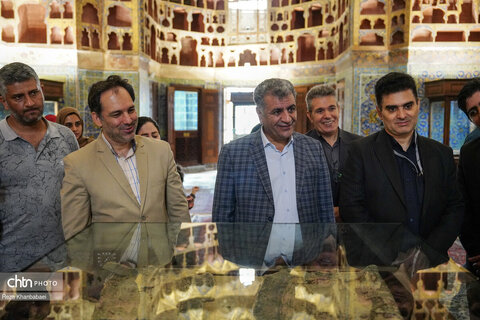 بازدید رئیس امور ساختارهای سازمانی سازمان اداری و استخدامی کشور از مجموعه جهانی شیخ صفی الدین اردبیلی