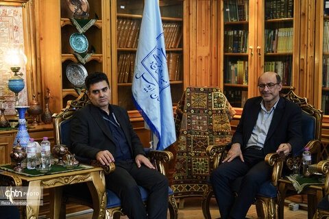 بازدید رئیس امور ساختارهای سازمانی سازمان اداری و استخدامی کشور از مجموعه جهانی شیخ صفی الدین اردبیلی