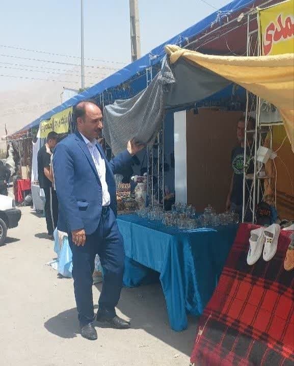 بازدید مدیرکل میراث‌فرهنگی استان کرمانشاه از نمایشگاه صنایع‌دستی در ایام اربعین حسینی