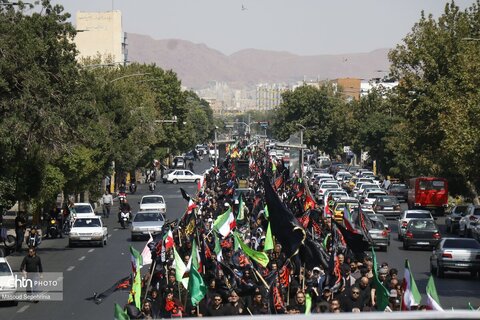 راهپیمایی جاماندگان اربعین در تبریز