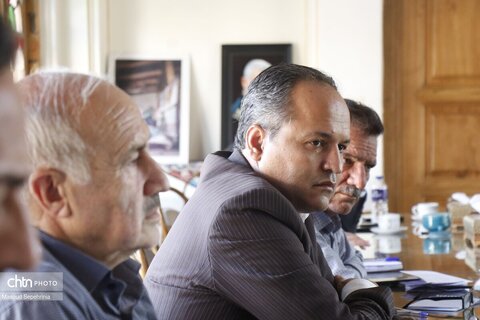 دیدار مدیرکل میراث فرهنگی استان آذربایجان شرقی نماینده مردم سراب در مجلس شورای اسلامی و مسئولین شهرستان سراب