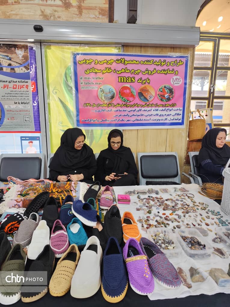 برپایی نمایشگاه صنایعدستی و سوغات برای زائران اربعین در راهآهن زاگرس