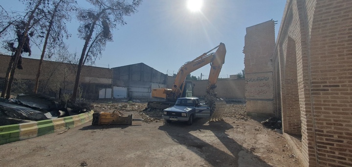 تخریب محوطه کاروانسرا