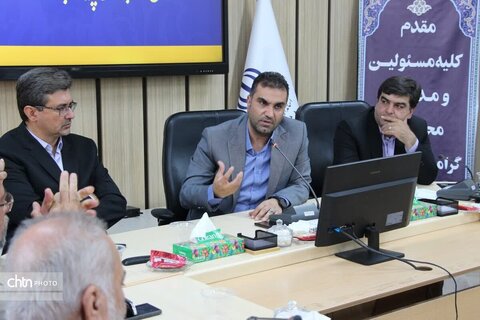 بررسی طرح احیای چهارسوق بازار اردکان در نشست شورای راهبردی بافت تاریخی