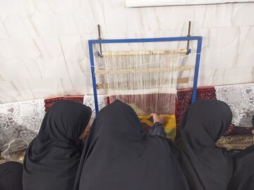 دوره‌های آموزشی صنایع‌دستی در شهرستان سرخه برگزار شد