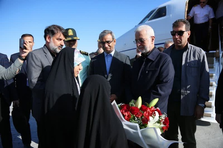 وزیر کشور وارد مشهد شد