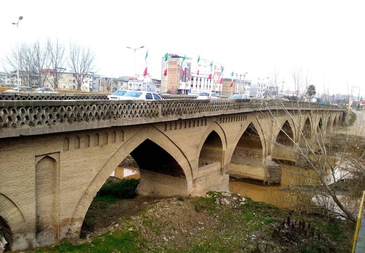 اختصاص ۲۰میلیارد ریال برای مرمت و زیباسازی پل محمدحسن خان قاجار بابل