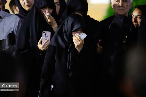 ورود پیکر استاد فرشچیان به اصفهان