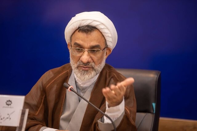 مسئولان چالشهای سازمانی خود را با همفکری حل کنند