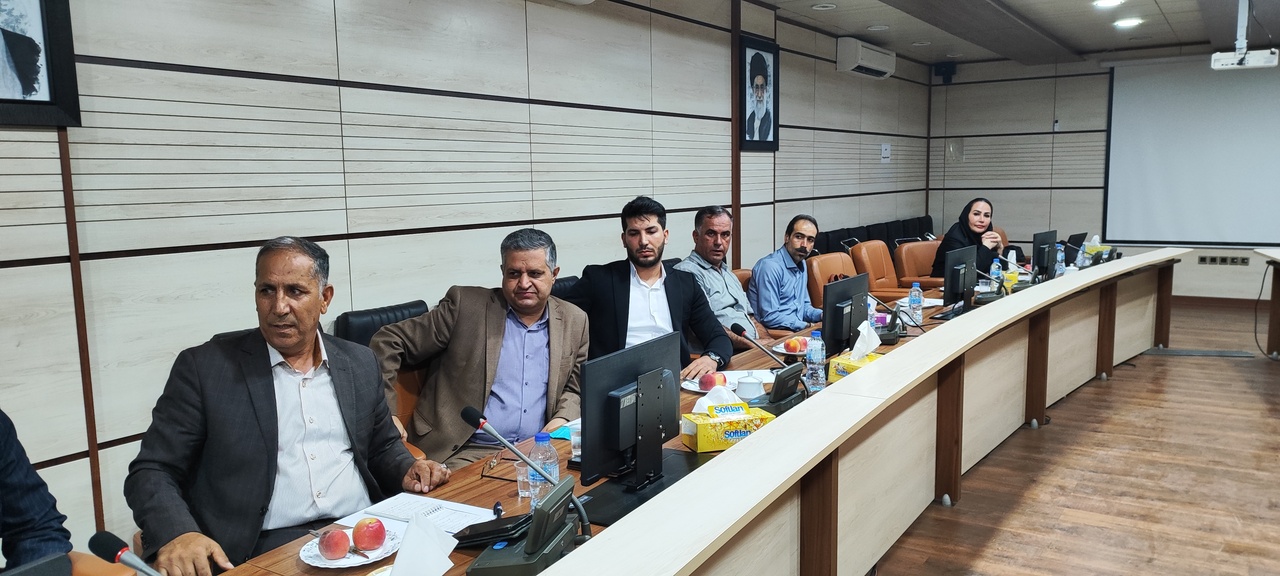 نشست با سرمایه گذاران گردشگری کهگیلویه و بویراحمد