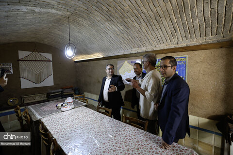 سفر امیر کرم زاده به شهرستان بویین میاندشت