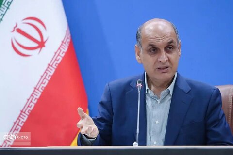 دستگاه‌های اجرایی در تفسیر قوانین به نفع مردم عمل کنند