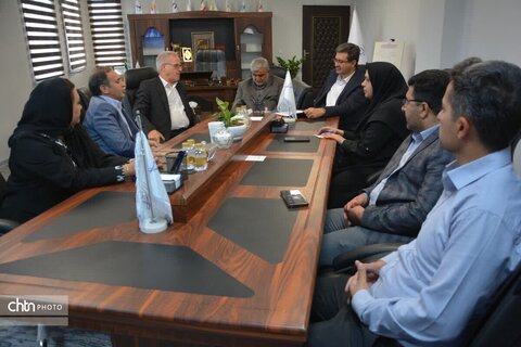 بررسی روند پیشرفت و مساعدسازی دو مجتمع گردشگری یزد