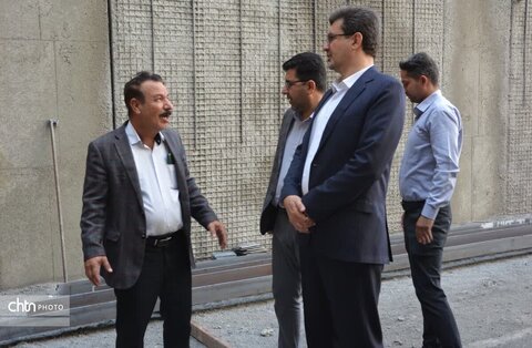 بررسی روند پیشرفت و مساعدسازی دو مجتمع گردشگری یزد