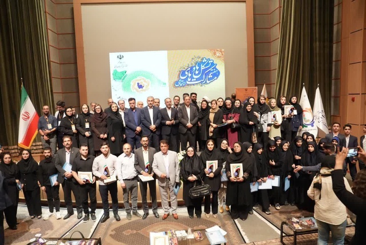 قدردانی از ۲سازمان مردم‌نهاد فعال در حوزه میراث‌فرهنگی، گردشگری و صنایع‌دستی آذربایجان غربی