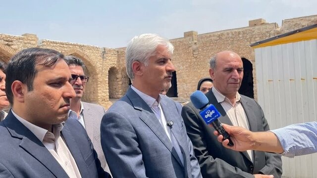 مرمت و احیای کاروانسرای گوشه شهنشاه لرستان