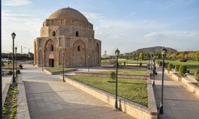 تعطیلی موقت گنبد جبلیه کرمان به‌منظور انجام تعمیرات