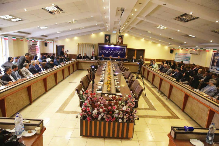 گیلان با طبیعت بکر و میراث غنی، شایسته جایگاه جهانی در گردشگری است