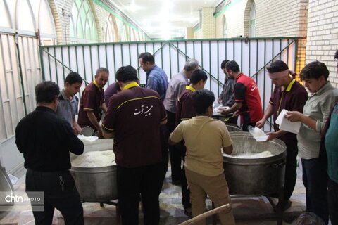 مراسم پرشور دهه پایانی ماه صفر در روستای توت اردکان