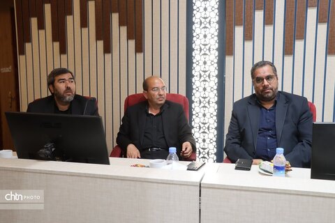 جلسه ستاد اجرایی خدمات سفر استان خراسان رضوی که با حضور اعضای فراکسیون شعائر اسلامی، قرآن و زیارت مجلس شورای اسلامی و دو نایب‌رئیس مجلس درمشهد  برگزار شد