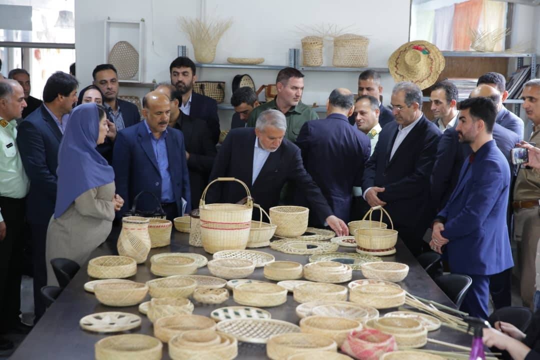 بازدید وزیر