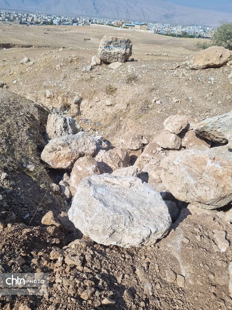 خاکبرداری بدون هماهنگی شهرداری ایذه در محوطه اشکفت‌سلمان به‌هیچ‌وجه پذیرفتی نیست