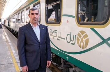 تجربه موفق قطار گردشگری و ضرورت تعامل صنعت ریلی و گردشگری