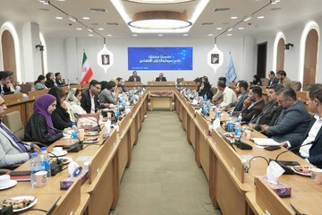 استفاده از ظرفیت‌های بخش دولتی و خصوصی برای صادرات صنایع‌دستی/ صادرات ۲۲۳ میلیون دلاری محصولات صنایع‌دستی