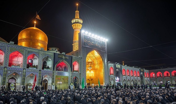 مشهد الرضا در شام غریبان حضرت رضا(ع)، غرق ماتم و انده