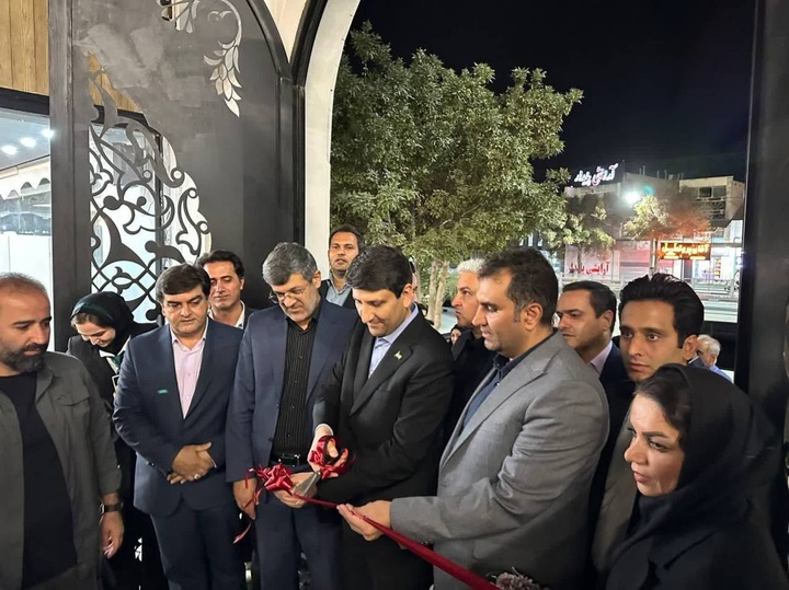 گشایش یک مجموعه گردشگری در اردکان همزمان با هفته دولت