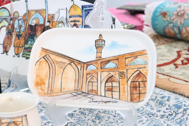 مومنی وزیر کشور