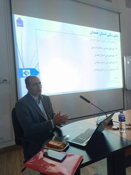 نوع زبانی استان همدان، داشته‌ها و بایسته‌ها بررسی شد