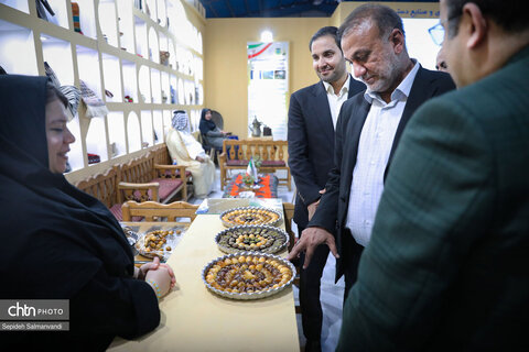 آغاز به کار غرفه اداره‌کل میراث‌فرهنگی خوزستان در نمایشگاه هفته دولت