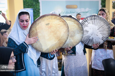 آغاز به کار غرفه اداره‌کل میراث‌فرهنگی خوزستان در نمایشگاه هفته دولت