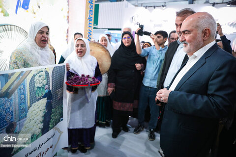 آغاز به کار غرفه اداره‌کل میراث‌فرهنگی خوزستان در نمایشگاه هفته دولت